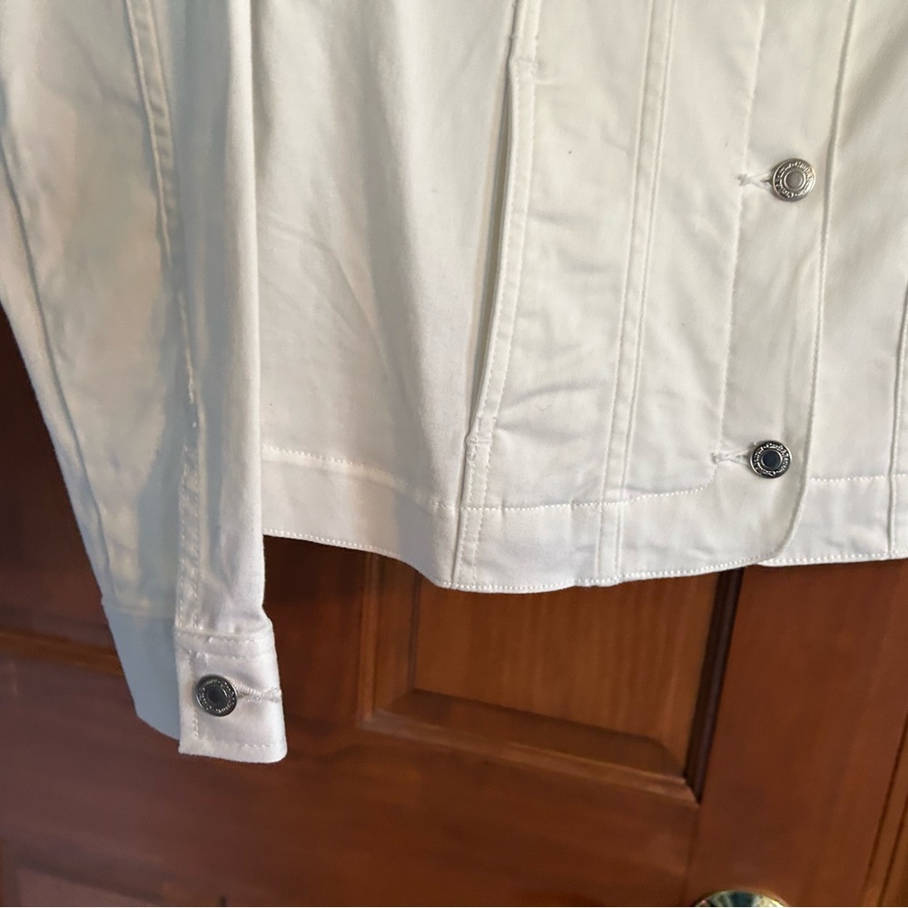 Croft & Barrow Classic White Jean Jacket - Picture 6 of 7